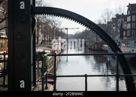 Brug 148 e Oranjebrug su Brouwersgracht, Amsterdam, Paesi Bassi. Foto Stock