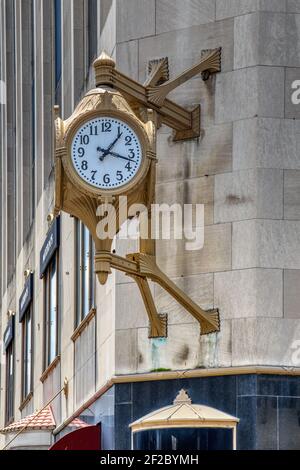 Carew Tower e il complesso Netherland Plaza Hotel sono stati sviluppati da John J Emery nel 1929-1932. Foto Stock