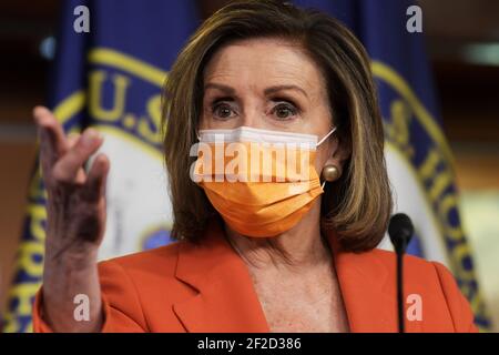 Washington, quartiere della Columbia, Stati Uniti. 11 Marzo 2021. Il relatore della Casa NANCY PELOSI (D-CA) parla durante una conferenza stampa circa il salario minimo, oggi a HVC/Capitol Hill. Credit: Lenin Nolly/ZUMA Wire/Alamy Live News Foto Stock