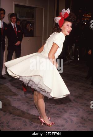 BEVERLY HILLS, CA - GENNAIO 23:: Tracey Ullman al 45° Golden Globe Awards il 23 Gennaio 1988 al Beverly Hilton Hotel di Beverly Hills, California. Credito: Ralph Dominguez/MediaPunch Foto Stock