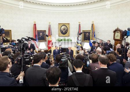 Il presidente Donald J. Trump incontra il presidente Moon Jae-in (22 maggio 2018). Foto Stock