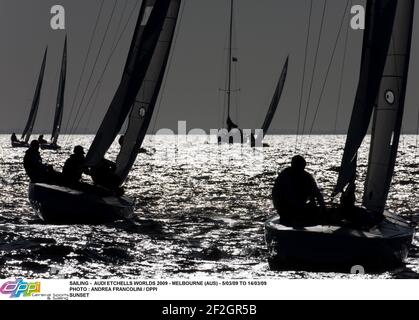 VELA - AUDI ETCHELLS WORLDS 2009 - MELBOURNE (AUS) - DAL 5/03/09 AL 14/03/09 FOTO : ANDREA FRANCOLINI / DPPI TRAMONTO Foto Stock