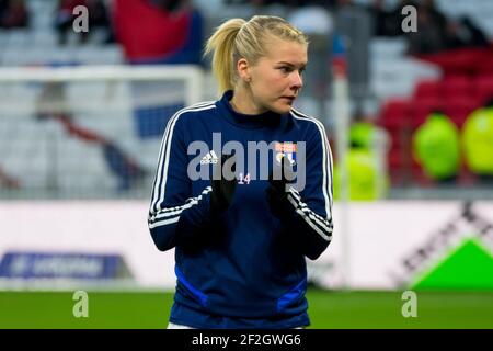 ADA Hegerberg dell'Olympique Lyonnais si riscalda in vista del campionato francese femminile, D1 Arkema partita di calcio tra Olympique Lyonnais e Paris Saint Germain il 16 novembre 2019 allo stadio Groupama di Decines Charpieu vicino Lione, Francia - Foto Antoine Massinon / A2M Sport Consulting / DPPI Foto Stock