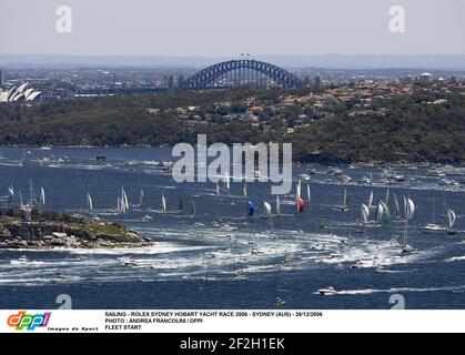 VELA - ROLEX SYDNEY HOBART YACHT RACE 2006 - SYDNEY (AUS) - 26/12/2006 FOTO : ANDREA FRANCOLINI / DPPI PARTENZA FLOTTA Foto Stock