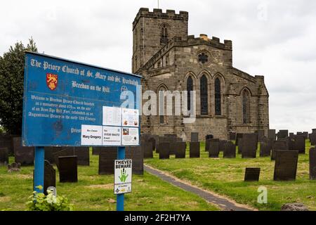 Vecchia chiesa e cimitero di Breedon on on on the Hill, Leicestershire, Regno Unito Foto Stock