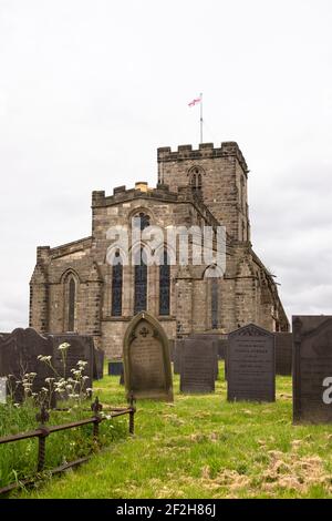 Vecchia chiesa e cimitero di Breedon on on on the Hill, Leicestershire, Regno Unito Foto Stock