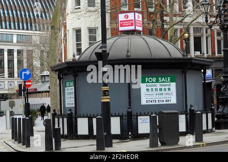 Londra, Regno Unito. 12 marzo 2021. Le aziende sono chiuse nel West End. West End di Londra durante il blocco del coronavirus. Credit: JOHNNY ARMSTEAD/Alamy Live News Foto Stock