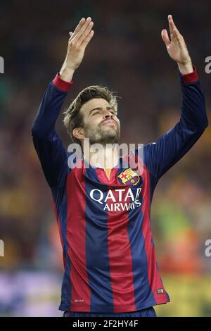 Gerard Pique di Barcellona festeggia la vittoria durante la partita di calcio spagnola Copa del Rey 2014/2015 (finale) tra il club atletico e Barcellona il 30 maggio 2015 al campo Nou di Barcellona, Spagna. Foto Bagu Blanco / DPPI Foto Stock