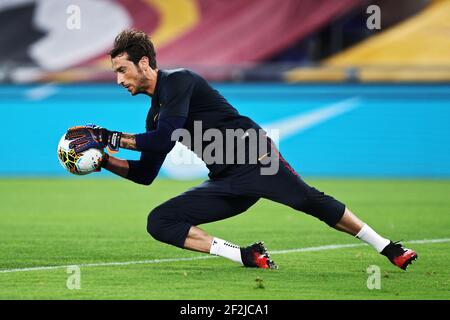 Il portiere di Roma Antonio Mirante si è scaldato prima del campionato italiano Serie UNA partita di calcio tra Roma E Udinese Calcio il 2 luglio 2020 allo Stadio Olimpico di Roma - Foto Federico Proietti/DPPI Foto Stock