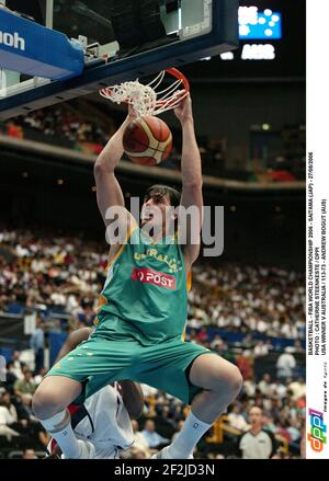 BASKETBALL - FIBA WORLD CHAMPIONSHIP 2006 - SAITAMA (JAP) - 27/08/2006 PHOTO : CATHERINE STEENKESTE / DPPI USA VINCITORE V AUSTRALIA / 113-73 - ANDREW BOGUT (AUS) Foto Stock