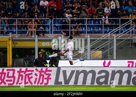 Il Soualiho Meite di Torino festeggia dopo il gol in azione durante la Serie Italiana UNA partita di calcio Inter Milan contro Torino il 26 agosto 2018 allo Stadio San Siro di Milano, foto Morgese - Rossini / DPPI Foto Stock