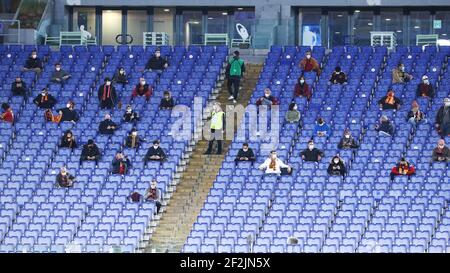 Alcuni dei militanti Rom hanno ammesso a causa di misure Corona Virus durante il campionato italiano Serie UNA partita di calcio tra ROMA E Benevento Calcio il 18 ottobre 2020 allo Stadio Olimpico di Roma - Foto Federico Proietti/DPPI Foto Stock