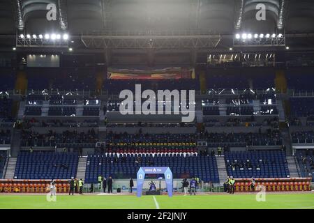 Alcuni dei militanti Rom hanno ammesso a causa di misure Corona Virus durante il campionato italiano Serie UNA partita di calcio tra ROMA E Benevento Calcio il 18 ottobre 2020 allo Stadio Olimpico di Roma - Foto Federico Proietti/DPPI Foto Stock