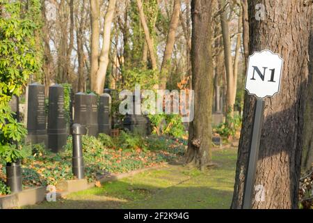 Berlino, cimitero ebraico Berlino Weissensee, umore autunnale, campo N1 Foto Stock