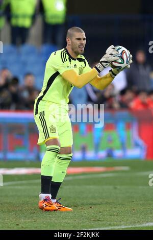 Calcio - International friendly Games 2014 - Spagna v Italia il 5 marzo 2014 a Vicente Calderon Stadium di Madrid , Spagna - Foto Manuel Blondau / AOP PRESS / DPPI - Victor Valdes di Spagna Foto Stock