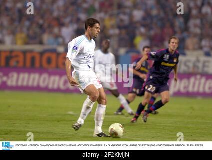 CALCIO - CAMPIONATO FRANCESE 2002/03 - 020819 - OLYMPIQUE MARSEILLE V OLYMPIQUE LYON - FABIO CELESTINI (OM) - FOTO DANIEL PRESSIONE BARDOU / FLASH Foto Stock