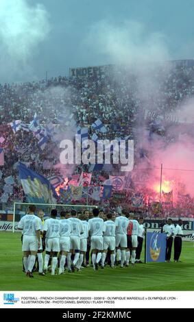 CALCIO - CAMPIONATO FRANCESE 2002/03 - 020819 - OLYMPIQUE MARSEILLE V OLYMPIQUE LIONE - ILLUSTRAZIONE OM - FOTO DANIEL BARDOU / PREMERE FLASH Foto Stock