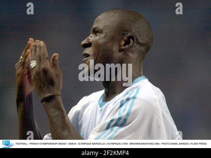 CALCIO - CAMPIONATO FRANCESE 2002/03 - 020819 - OLYMPIQUE MARSEILLE V OLYMPIQUE LYON - IBRAHIMA BAKAYOKO (OM) - FOTO DANIEL PRESSIONE BARDOU / FLASH Foto Stock