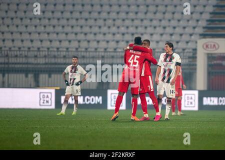 Kevin-Prince Boateng (AC Monza) e Mario Balotelli (AC Monza) durante il campionato italiano Serie B tra AC Monza e US Salernitana il 30 dicembre 2020 allo stadio Brianteo di Monza, Italia - Foto Morgese-Rossini / DPPI Foto Stock