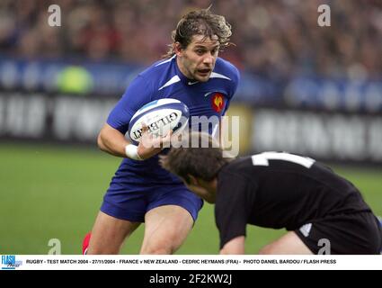 RUGBY - TEST MATCH 2004 - 27/11/2004 - FRANCIA V NUOVA ZELANDA - CEDRIC HEYMANS (FRA) - FOTO DANIEL BARDOU / PREMERE FLASH Foto Stock