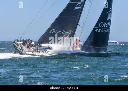 Perpetual Loyal (Anthony Bell NSW) all'inizio della famosa regata velica Sydney (AUS) a Hobart (TAS), a Sydney, Australia, il 26 dicembre 2016 - Foto Christophe Favreau / DPPI Foto Stock