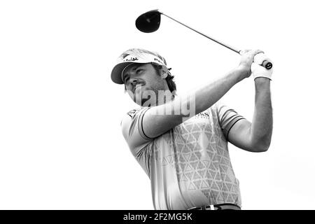 Victor Dubuisson di Francia durante l'Open of Spain 2015 presso il Real Club de Golf El Prat, a Terrassa, Barcellona, Spagna, il 14-17 maggio; 2015. Editor Nota: Questa immagine è stata elaborata utilizzando filtri digitaliPhoto Manuel Blondau / AOP PRESS / DPPI Foto Stock