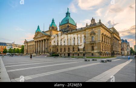 Leipzig, il Tribunale amministrativo federale (BVerwG) è la più alta corte della Repubblica federale di Germania per le controversie di diritto pubblico di natura non costituzionale. Si trova nell'edificio dell'ex Reichsgericht di Lipsia, costruito dagli architetti Ludwig Hoffmann e Peter Dybwad. Foto Stock