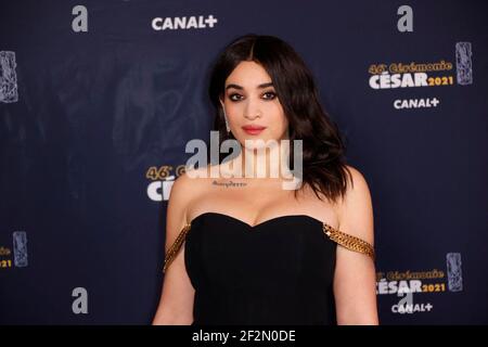 Parigi, Francia. 12 marzo 2021. Camelia Jordana arriva al 46° Cesar Film Awards a l'Olympia il 12 marzo 2021 a Parigi, Francia. Foto di Thomas Samson/Pool/ABACAPRESS.COM Credit: Abaca Press/Alamy Live News Foto Stock