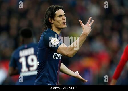 L'uruguaiana di Parigi Saint-Germain avanza Edinson Cavani gesti durante la partita di calcio francese L1 tra Parigi-Saint-Germain e Nancy allo stadio Parc des Princes di Parigi, Francia il 4 marzo 2017 - Foto Benjamin Cremel / DPPI Foto Stock