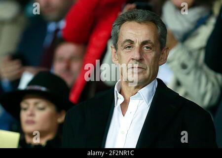 L'ex presidente francese Nicolas Sarkozy partecipa alla UEFA Champions League, partita di calcio del gruppo B tra Parigi Saint-Germain e Bayern Monaco il 27 settembre 2017 allo stadio Parc des Princes di Parigi, Francia - Photo Benjamin Cremel / DPPI Foto Stock