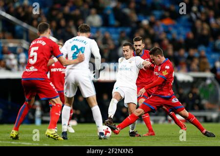 Il centrocampista spagnolo del Real Madrid Lucas Vazquez vies per la palla durante la Coppa di Spagna, Copa del Rey, round del 16, 2° incontro di calcio tra Real Madrid e Numancia il 10 gennaio 2018 allo stadio Santiago Bernabeu di Madrid, Spagna - Foto Benjamin Cremel / DPPI Foto Stock