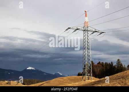 Winterstimmung bei Mittenwald, Deutschland, Bayern, Oberbayern, Isartal, Foto Stock