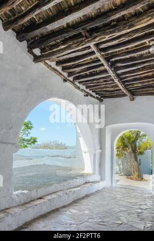 Monumento 'Puig de Missaa'. Interno della chiesa di Puig de Misa, a Santa Eulalia del Rio. La chiesa più spettacolare dell'isola di Ibiza. Il suo dentro Foto Stock