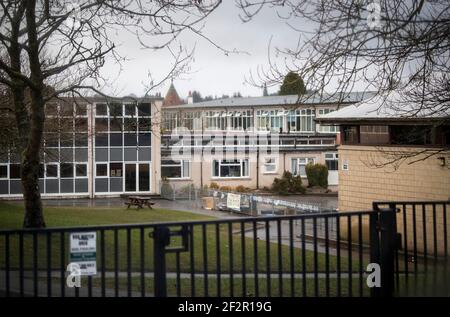 Dunblane Primary School in Stirlingshire in vista del 25° anniversario del massacro di Dunblane di sabato. Data immagine: Venerdì 12 marzo 2021. Foto Stock