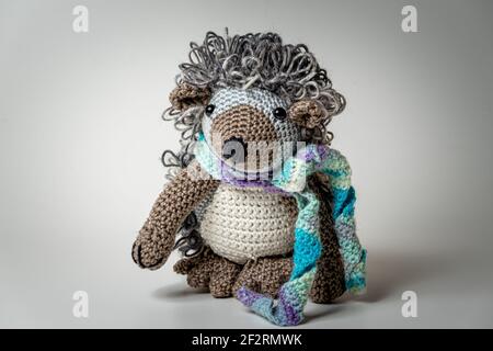 Amigurumi Hedgehog di lana Baviera Foto Stock