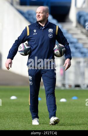 BT Murrayfield Stadium, Edimburgo, Scozia, Regno Unito. 13 Marzo 2021. Guinness Six Nations Rugby: Allenatore scozzese Gregor Townsend durante la corsa della squadra scozzese al BT Murrayfield Stadium, Edimburgo, Scozia, Regno Unito. Credit: Ian Rutherford/Alamy Live News Foto Stock