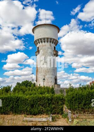 Almeida, Guarda, Portogallo; 2020 agosto: torre del villaggio storico di Almeida Foto Stock