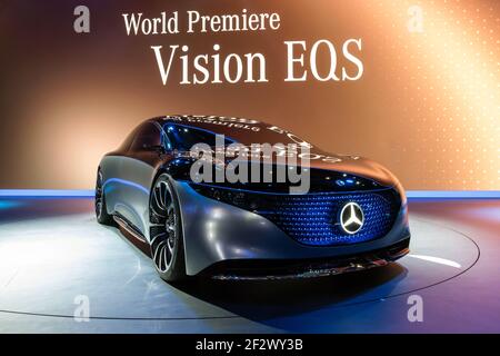 Francoforte, Germania - Sep 10, 2019: Mercedes-Benz visione di lusso EQS concept car elettrica reveiled a Francoforte IAA Motor Show 2019. Foto Stock