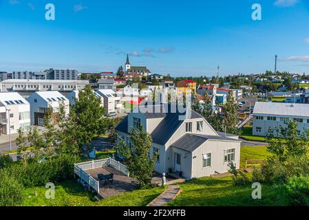 Veduta aerea della città di Borgarnes sull'Islanda Foto Stock