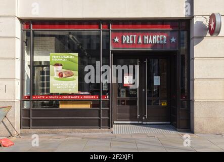 Uno dei rami di Pret A Manger visto in centrale Londra Foto Stock