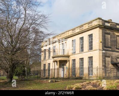 Potternewton Mansion, una casa di campagna georgiana a Potternewton Park, Chapeltown, Leeds, West Yorkshire, Inghilterra, REGNO UNITO Foto Stock
