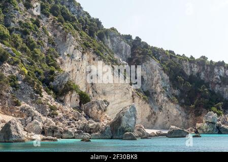Ithaca in Grecia: Una piccola spiaggia nella baia di Afales Foto Stock