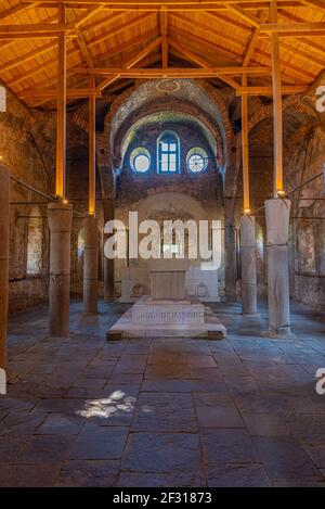 Perushtitsa, Bulgaria, 30 giugno 2020: Interno della chiesa di Arcangelo michele a Perushtitsa, Bulgaria Foto Stock