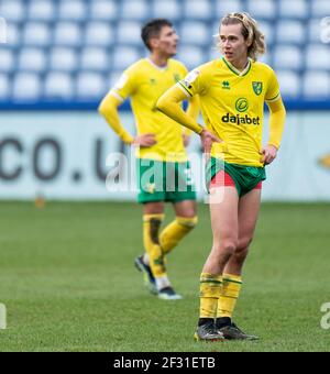 Hillsborough, Sheffield, Yorkshire, Regno Unito. 14 Marzo 2021. Campionato di calcio della Lega inglese, mercoledì di Sheffield contro Norwich City; Todd Cantwell di Norwich City e le sue mutande rosse Credit: Action Plus Sports/Alamy Live News Foto Stock