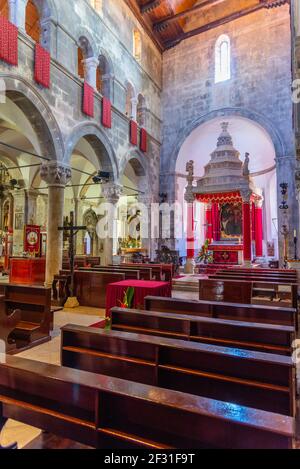 Korcula, Croazia, 28 luglio 2020: Interno della cattedrale di San Marco a Korcula, Croazia Foto Stock