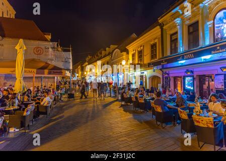 Zagabria, Croazia, 1 agosto 2020: Vista al tramonto di via Tkalcica a Zagabria, Croazia Foto Stock