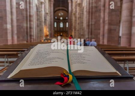 Speyer, Germania, 16 settembre 2020: Interno della cattedrale di Speyer, Germania Foto Stock