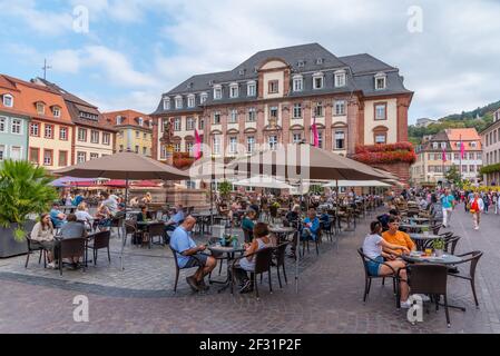 Heidelberg, Germania, 17 settembre 2020: Marktplatz nella città vecchia di Heidelberg, Germania Foto Stock