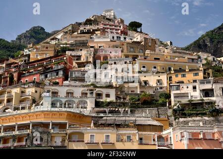 Geografia / viaggio, Italia, Campania, vista verso Positano, Costiera Amalfitana, Costiera Amalfitana, provincia, diritti-aggiuntivi-autorizzazione-Info-non-disponibile Foto Stock