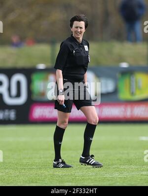 DURHAM CITY, REGNO UNITO. 14 MARZO il referente Jane SIMM durante la partita fa Women's Championship tra il Durham Women FC e Leicester City al Maiden Castle di Durham City domenica 14 Marzo 2021. (Credit: Mark Fletcher | MI News) Credit: MI News & Sport /Alamy Live News Foto Stock